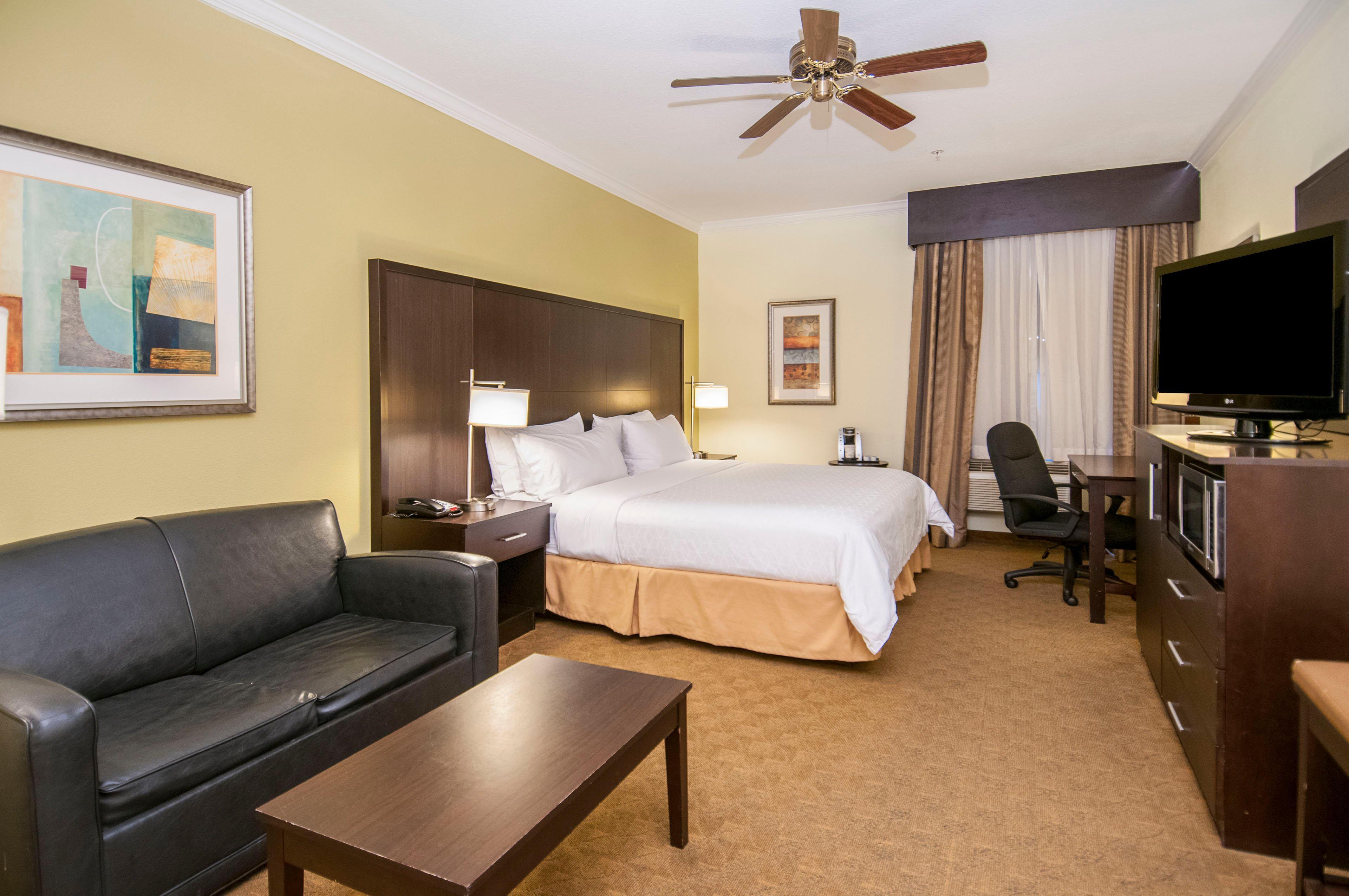 Holiday Inn Express Hotel & Suites Houston North Intercontinental By Ihg Exterior foto