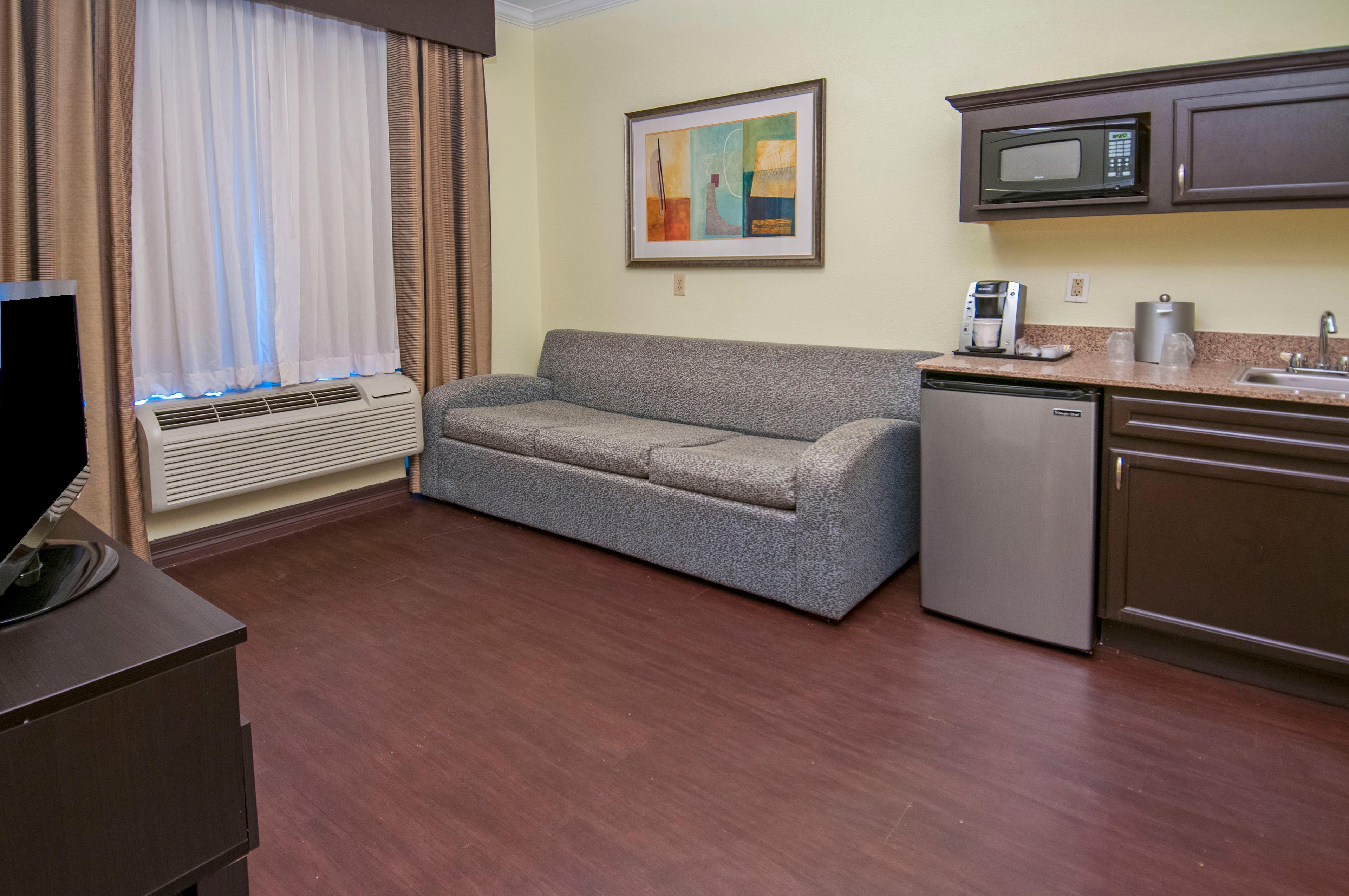 Holiday Inn Express Hotel & Suites Houston North Intercontinental By Ihg Exterior foto